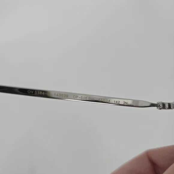 Oliver Peoples OV5184S OP-505 Sun Silver Sunglasses with Case and Cloth - Picture 6 of 8